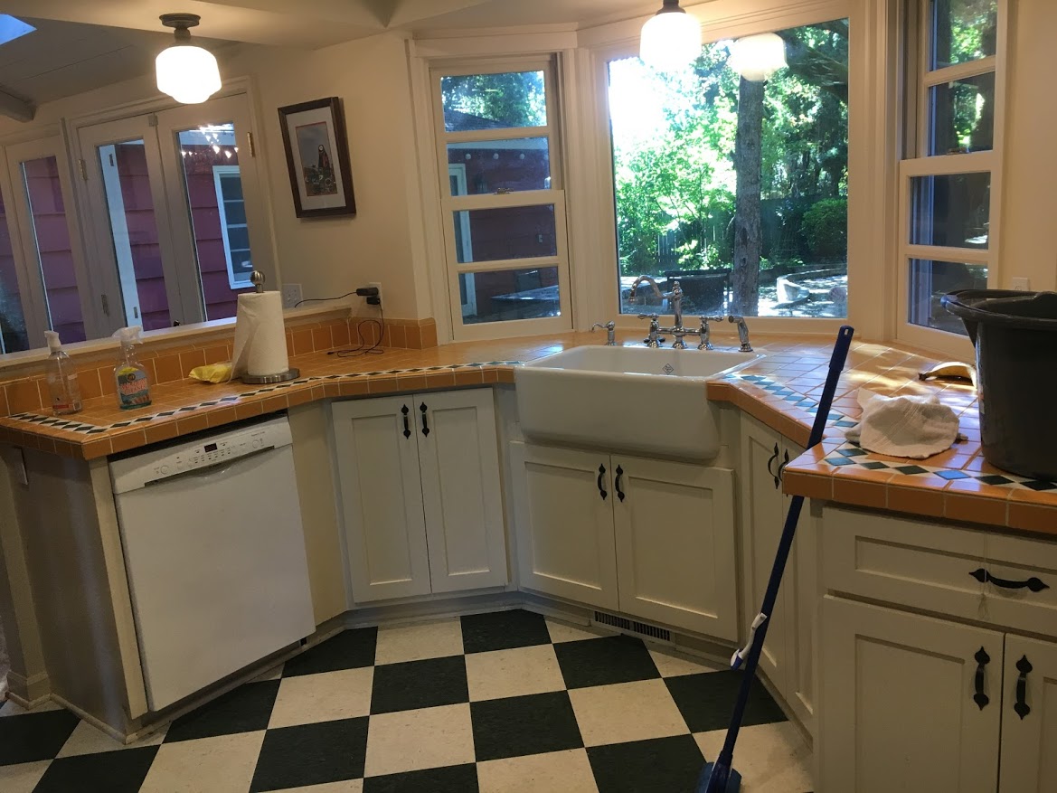 Original image of kitchen